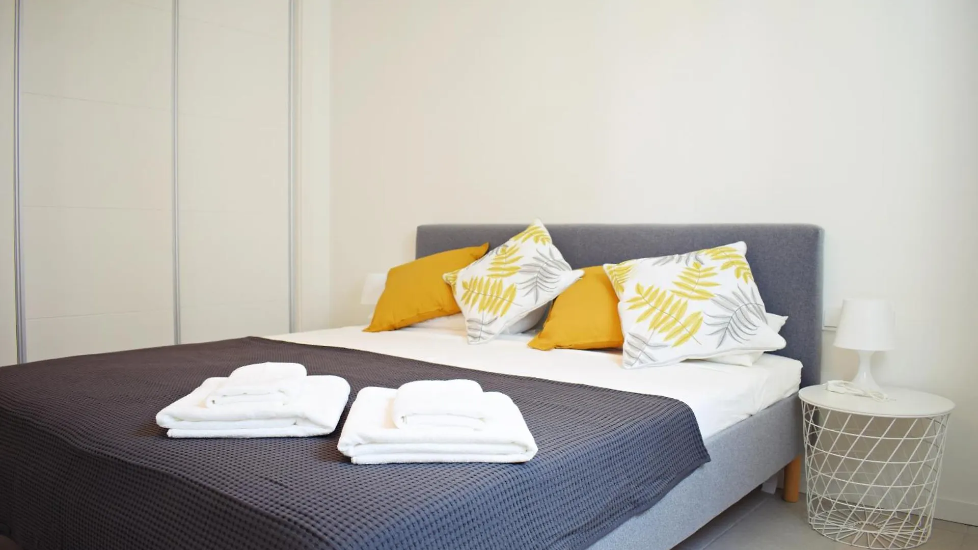 Apartment Amalia'S Home: Luminoso Apartamento Muy Cerca De La Playa Malaga