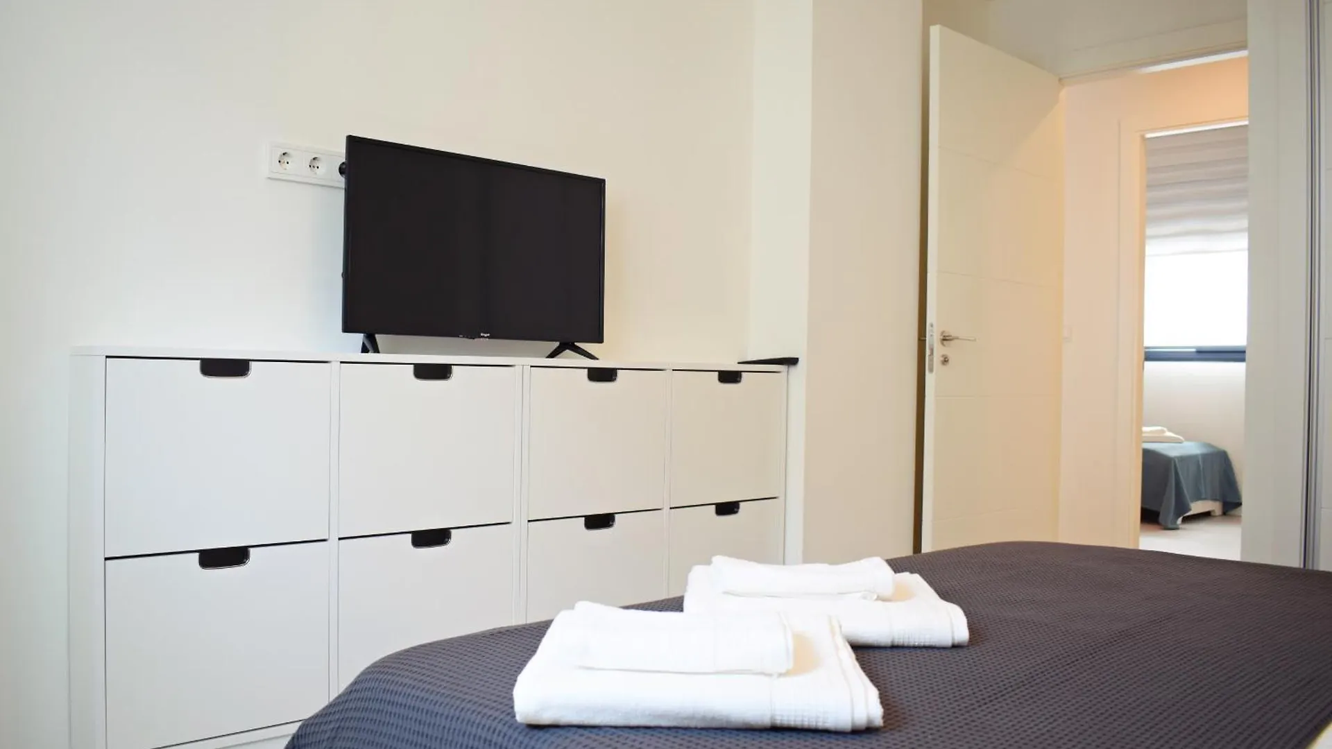 Amalia'S Home: Luminoso Apartamento Muy Cerca De La Playa Malaga 0*,