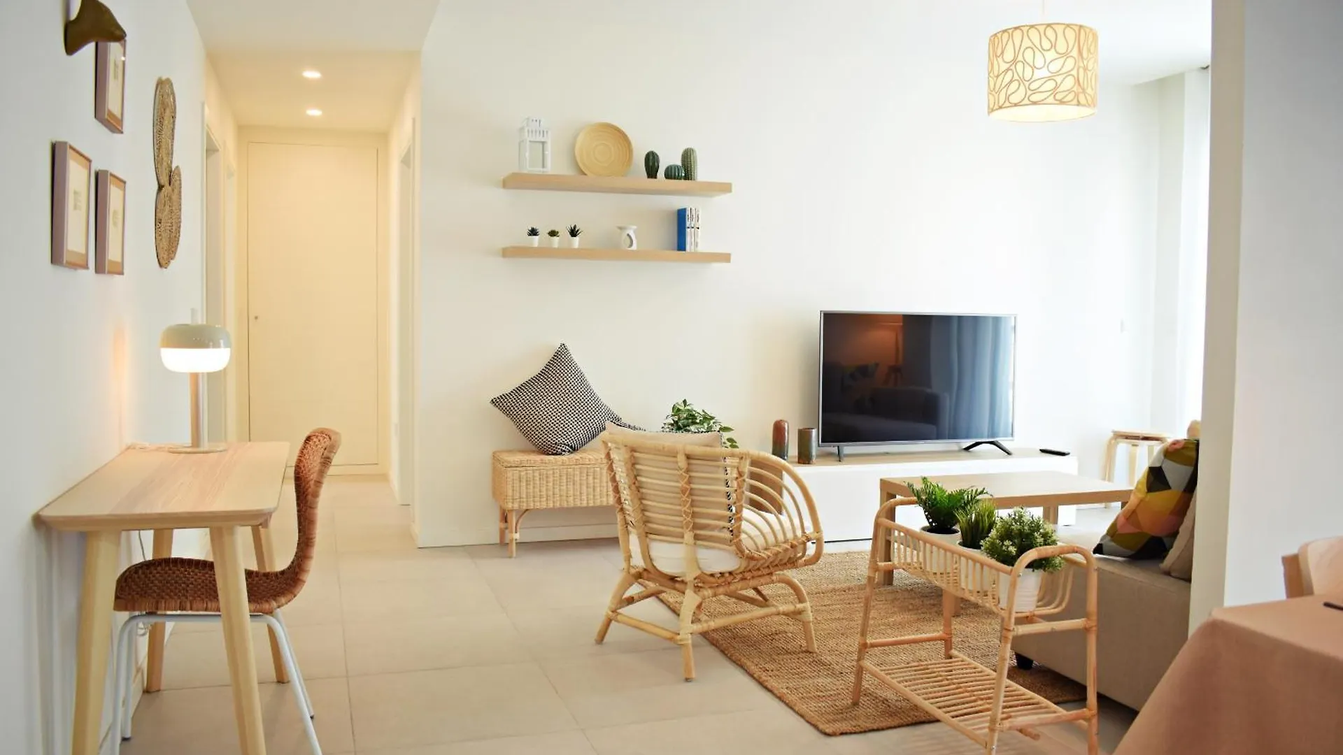 Amalia'S Home: Luminoso Apartamento Muy Cerca De La Playa Malaga