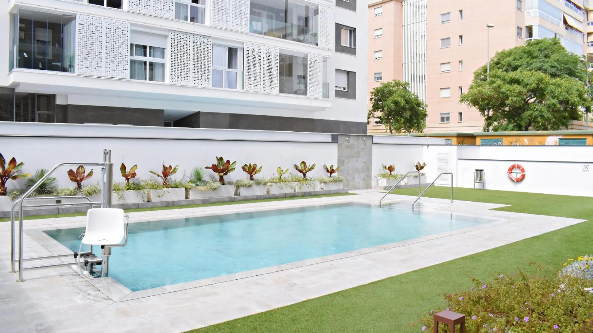 Amalia'S Home: Luminoso Apartamento Muy Cerca De La Playa Malaga