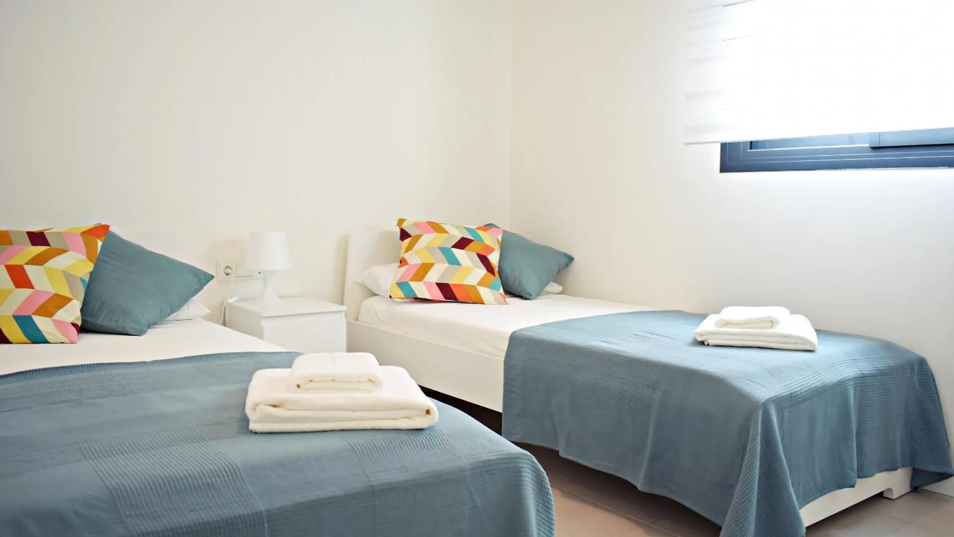 Amalia'S Home: Luminoso Apartamento Muy Cerca De La Playa Màlaga Apartmán